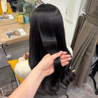 カラー 艶感カラー/オリーブ アレンジ：♡のヘアスタイル