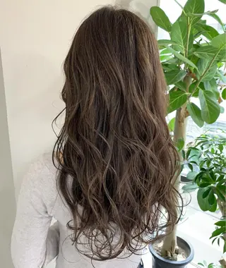 ロング カラー 心斎橋韓国ボブ 好原良真のヘアスタイル