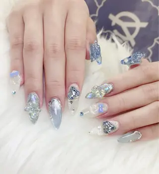 ネイル Rei _Nail 新宿のネイルデザイン