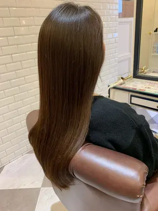 ロング カラー 粟田 めぐみのヘアスタイル