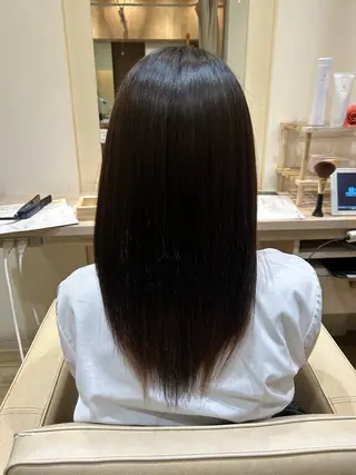 ロング 武井 哉子のヘアスタイル