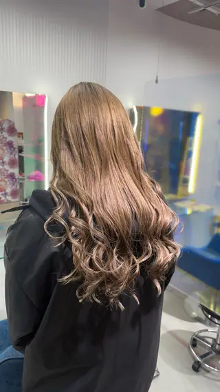 ロング Boxmico. / カカズ コトネのヘアスタイル