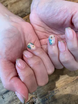 ネイル 佐藤  悠子のネイルデザイン