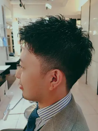 ショート メンズ 内村 純也のヘアスタイル