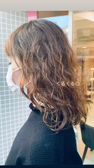 セミロング パーマ 🌸スタイリスト 山浦美恵のヘアスタイル