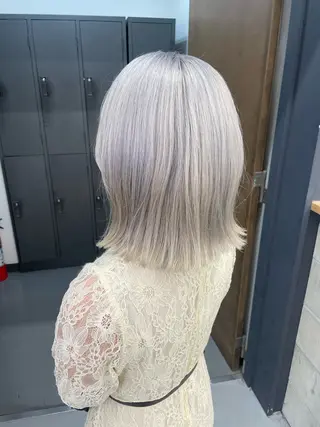 ミディアム カラー カットモデル/ ハイトーン/ゆうあのヘアスタイル