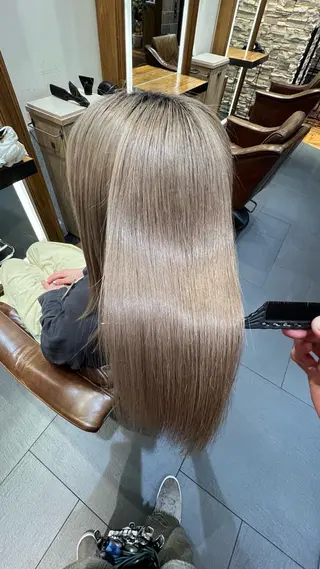 ミディアム 金井蛍祐/くびれボブ /透明感カラー/艶髪のヘアスタイル