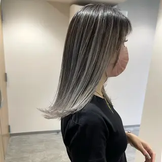 セミロング カラー ヘアアレンジ 松井那津子 /ハイライトブリーチのヘアスタイル