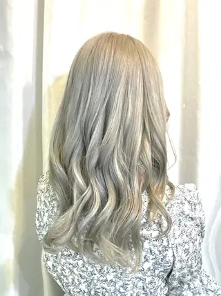 ロング 末石 智のヘアスタイル