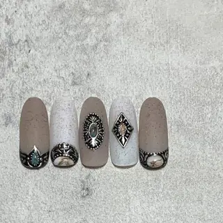 ネイル FIORITURA aiのネイルデザイン