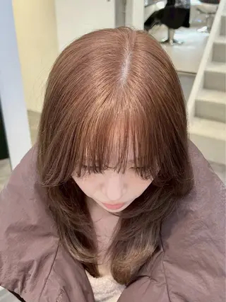セミロング nanami lucktokyoのヘアスタイル