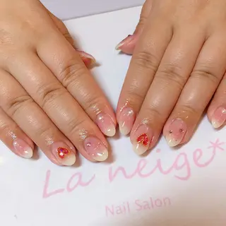 ネイル La neige* yuki 🐩🌙のネイルデザイン