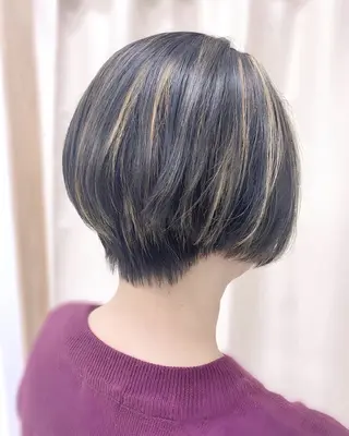 ショート アダニヤ ナツキのヘアスタイル