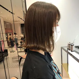 ミディアム カラー 相川 愛実のヘアスタイル