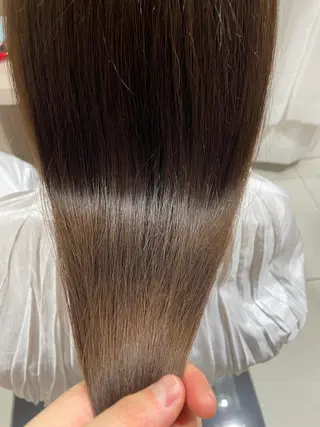 ハッシュカット 暖色カラー/伊藤菜月のヘアスタイル