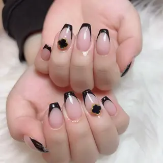 ネイル Nail salon EM（エム）諸星のネイルデザイン