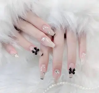 ネイル HIN NAILのネイルデザイン