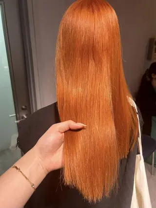 カラー セミロング ウルフカットマスター みつきのヘアスタイル