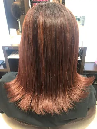 ミディアム 古川 安紀のヘアスタイル