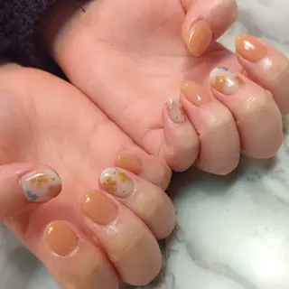 ネイル ジェヌインネイル 河内のネイルデザイン