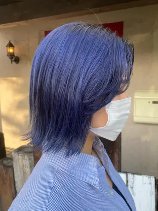 ミディアム M. YURIのヘアスタイル