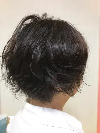 ショート カラー パーマ 横田 尚登のヘアスタイル