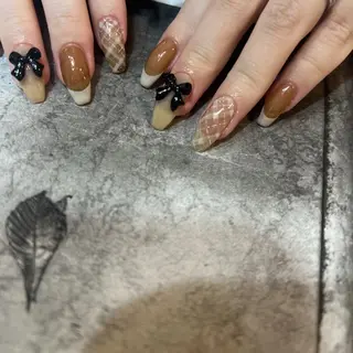 ネイル nailsalon ULLのネイルデザイン