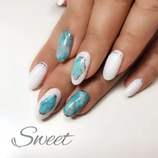 ネイル sweet 仲野陽子のネイルデザイン