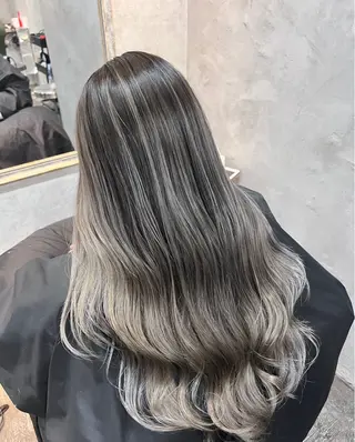 セミロング カラー 【大人海外ヘア】✨️ 横山晃基のヘアスタイル