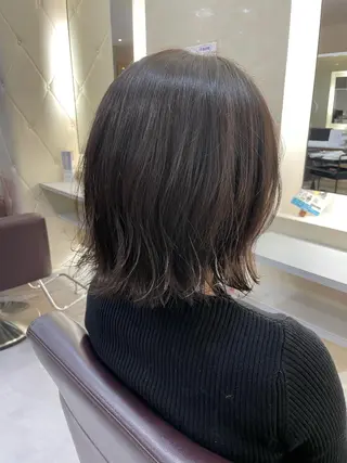 ミディアム 河原 亜樹のヘアスタイル