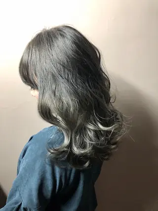 ミディアム カラー 店長 小池アキトのヘアスタイル