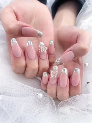 ネイル 五十嵐 美智のネイルデザイン