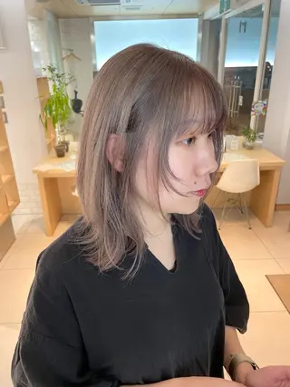 セミロング 🧸SAKI🎀 韓国レイヤーのヘアスタイル