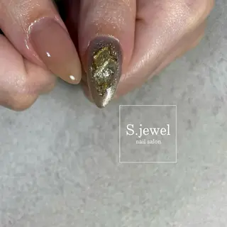 ネイル S. JEWELのネイルデザイン