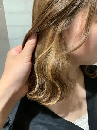 ミディアム カラー エクステ KAZUMAのヘアスタイル
