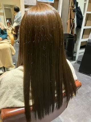 カラー 柴田 胡桃のヘアスタイル