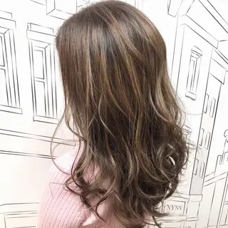 セミロング カラー TOMOKA 艶髪/透明感カラーのヘアスタイル