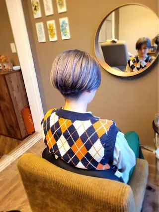 ショート カラー メンズ Lo_oca ロヲカのマツエク・マツパデザイン