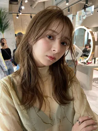 セミロング カラー 🌟透明感カラー× 小顔カット いっせいのヘアスタイル