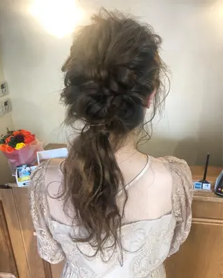 ロング ヘアアレンジ MI NAのヘアスタイル