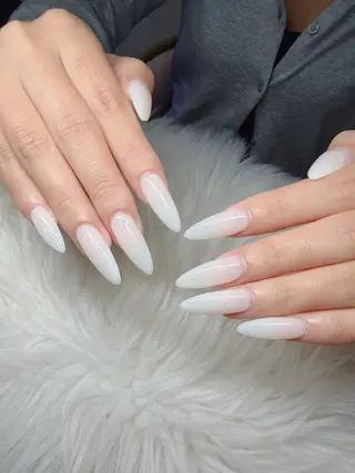 ネイル Lee Nailsのネイルデザイン