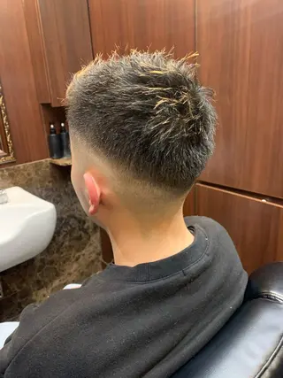 ショート メンズ 羽木 隆徒のヘアスタイル