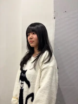 セミロング 熊取谷 茉那のヘアスタイル