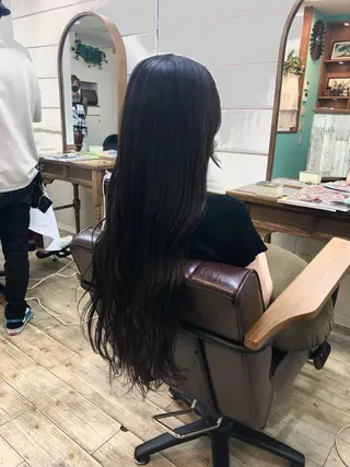 ロング 髪質改善個室サロン' 白髪ぼかし・縮毛矯正のヘアスタイル