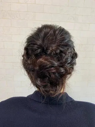 セミロング ヘアアレンジ 中本 愛理のヘアスタイル