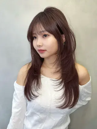 ロング カラー レイヤーカット、ボブ GLROWのヘアスタイル