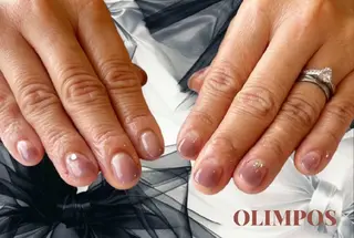 ネイル OLIMPOS. nailのネイルデザイン