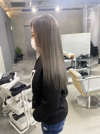 ロング カラー 前橋 姫奈のヘアスタイル