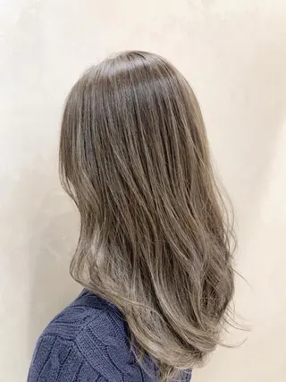 ロング 乾かすだけで艶髪酸性 ストレート髙橋悠耶のヘアスタイル