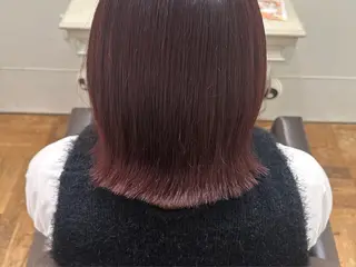ミディアム カラー 久田 知奈梨のヘアスタイル